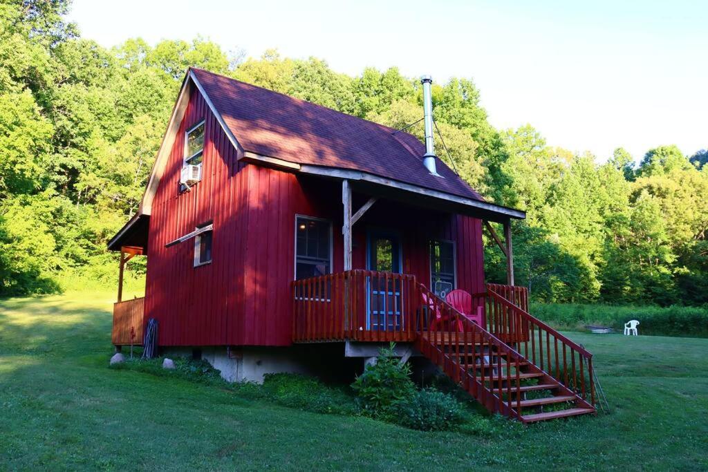 Secluded Cabin On Red Haven Farm Irvine Exterior photo