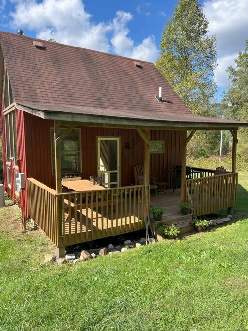 Secluded Cabin On Red Haven Farm Irvine Exterior photo